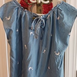 LC Lauren Conrad Blouse Size Medium Like New